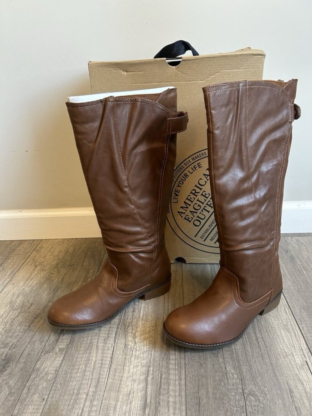 American Eagle Women’s Knee High Boots Brown Riding Size 7 New w Box Y2K Classic